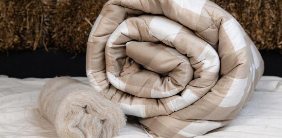 Одеяло Hot (215x235) Одеяло Hot (215x235)